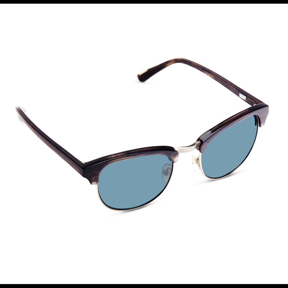Sunglasses - Picture 2 of 5